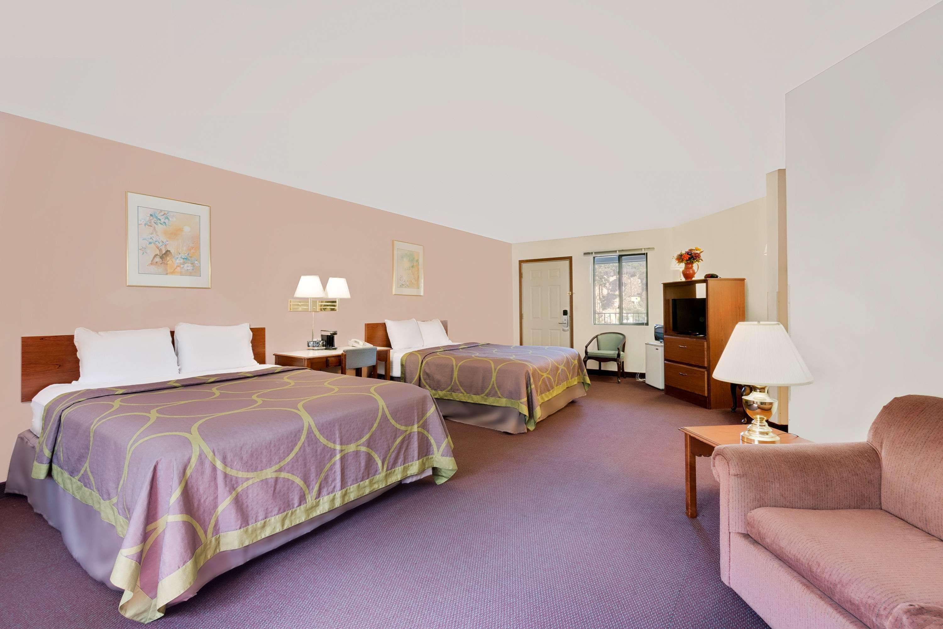 Super 8 By Wyndham Keystone/Mt. Rushmore Экстерьер фото